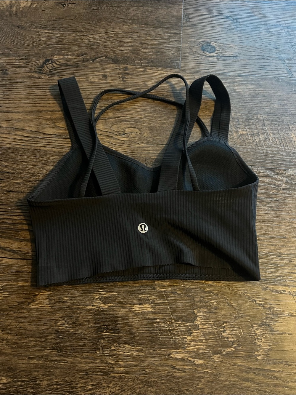 lululemon athletica Black Ribbed Strappy Sports Bra small pre loved